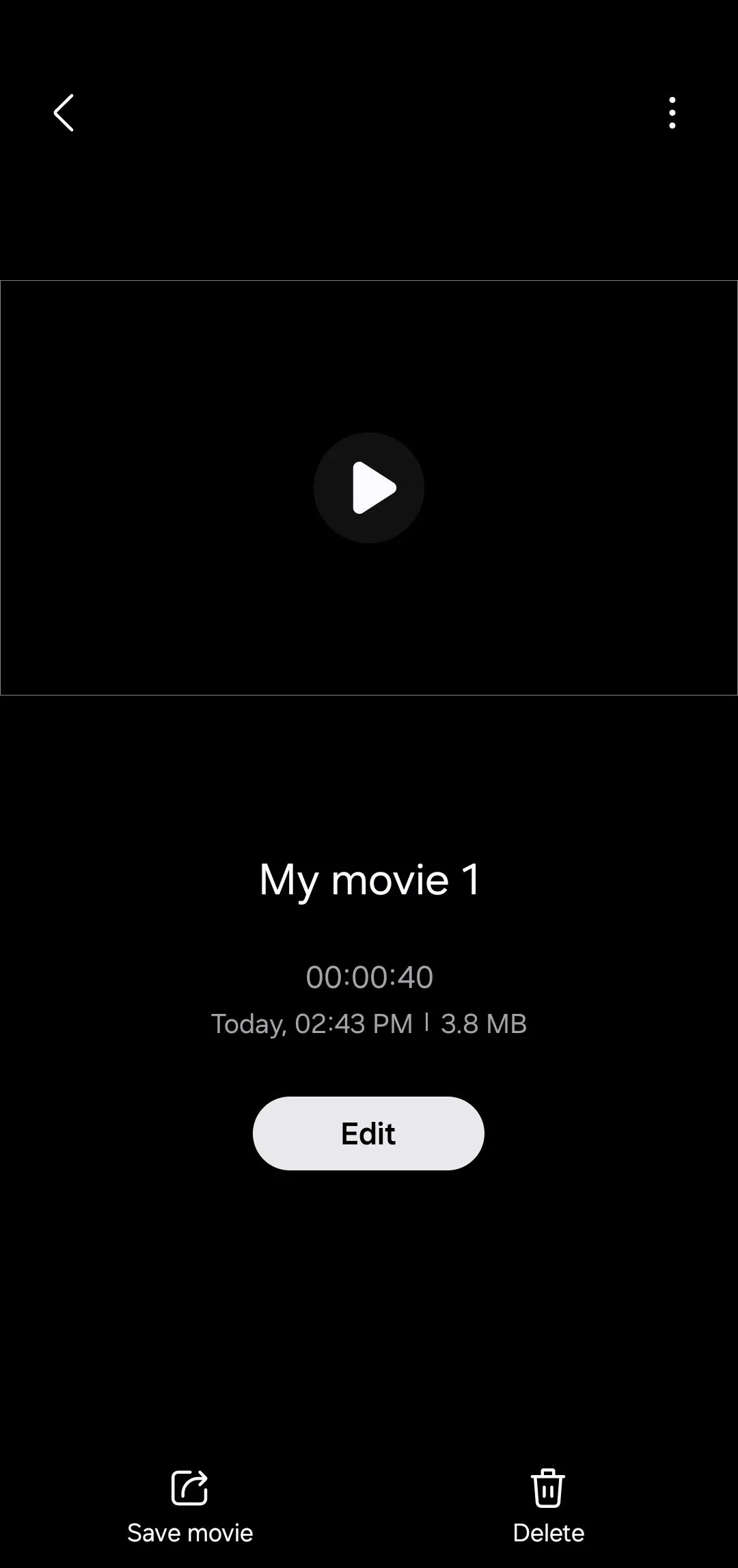 Ứng dụng Samsung Studio hiển thị các dự án chỉnh sửa video trên điện thoại Galaxy, với giao diện timeline chuyên nghiệp.